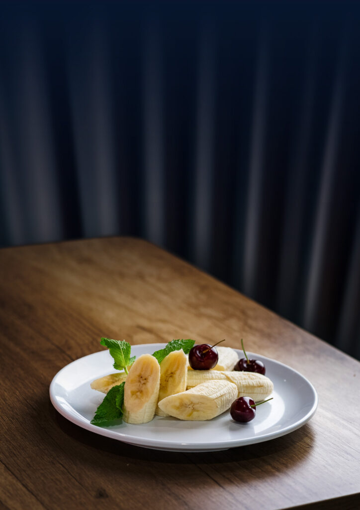 BANANA & CHERRIES